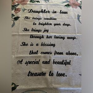 NWOT Daughter In Law Tapestry Throw Blanket 63"x54"